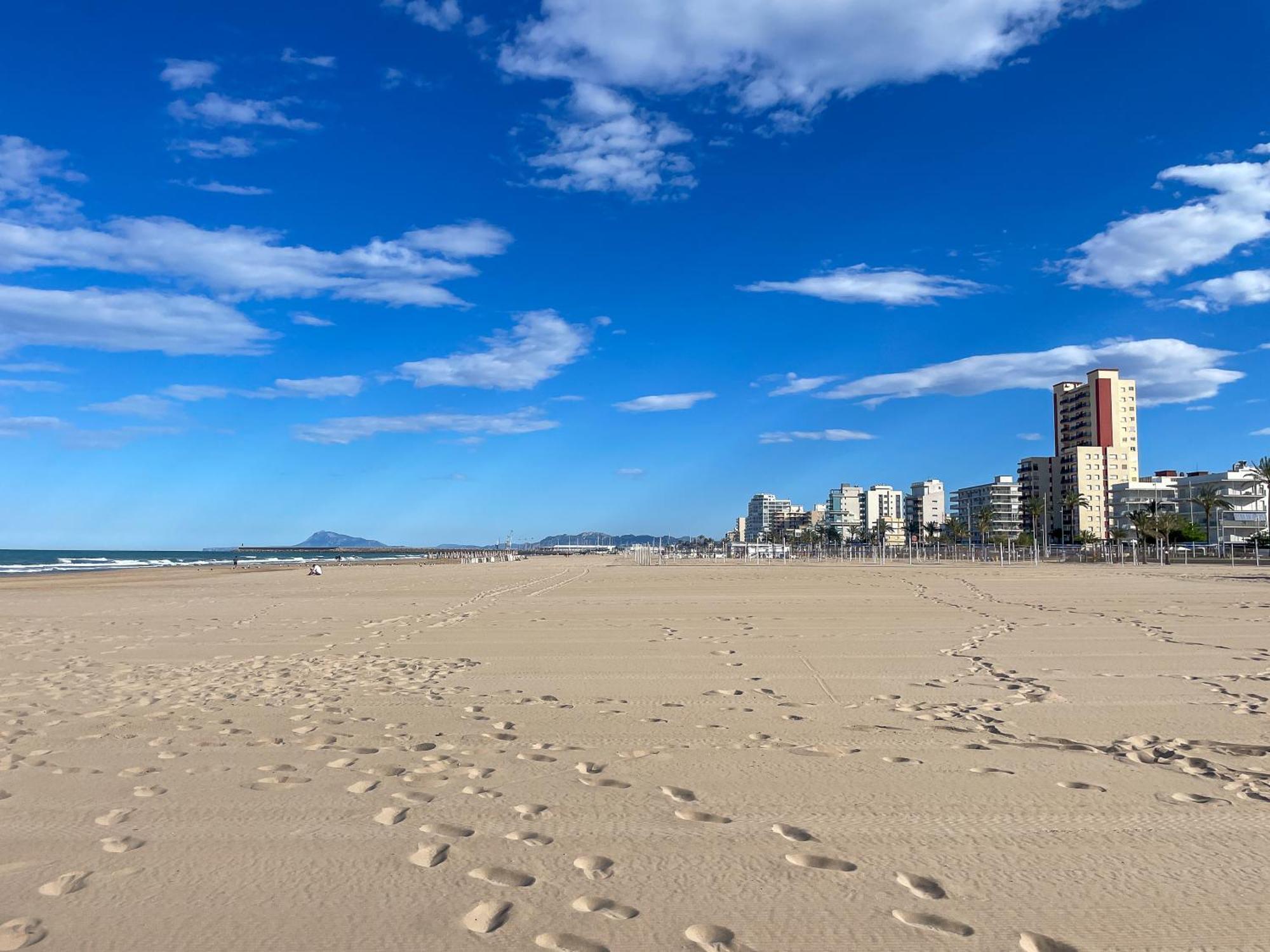 Apartamentos Gandia Beach 3000 外观 照片